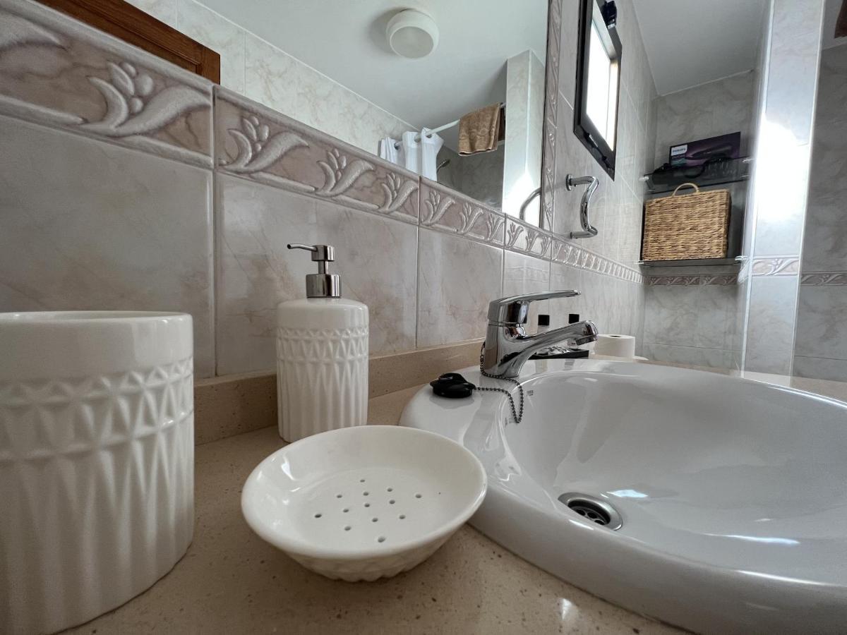 Bungalow Apartamento Sol Famara Ngoại thất bức ảnh