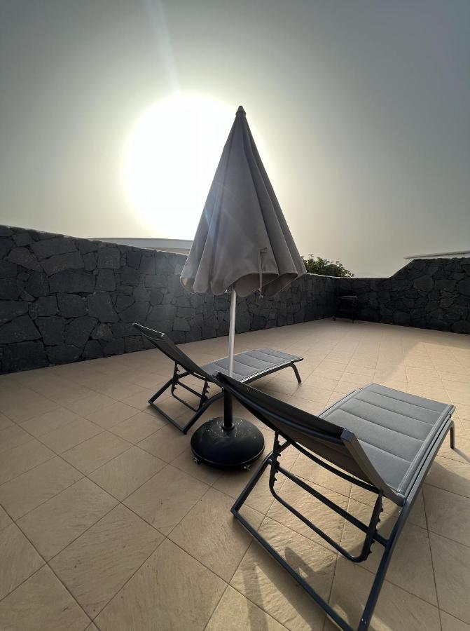 Bungalow Apartamento Sol Famara Ngoại thất bức ảnh